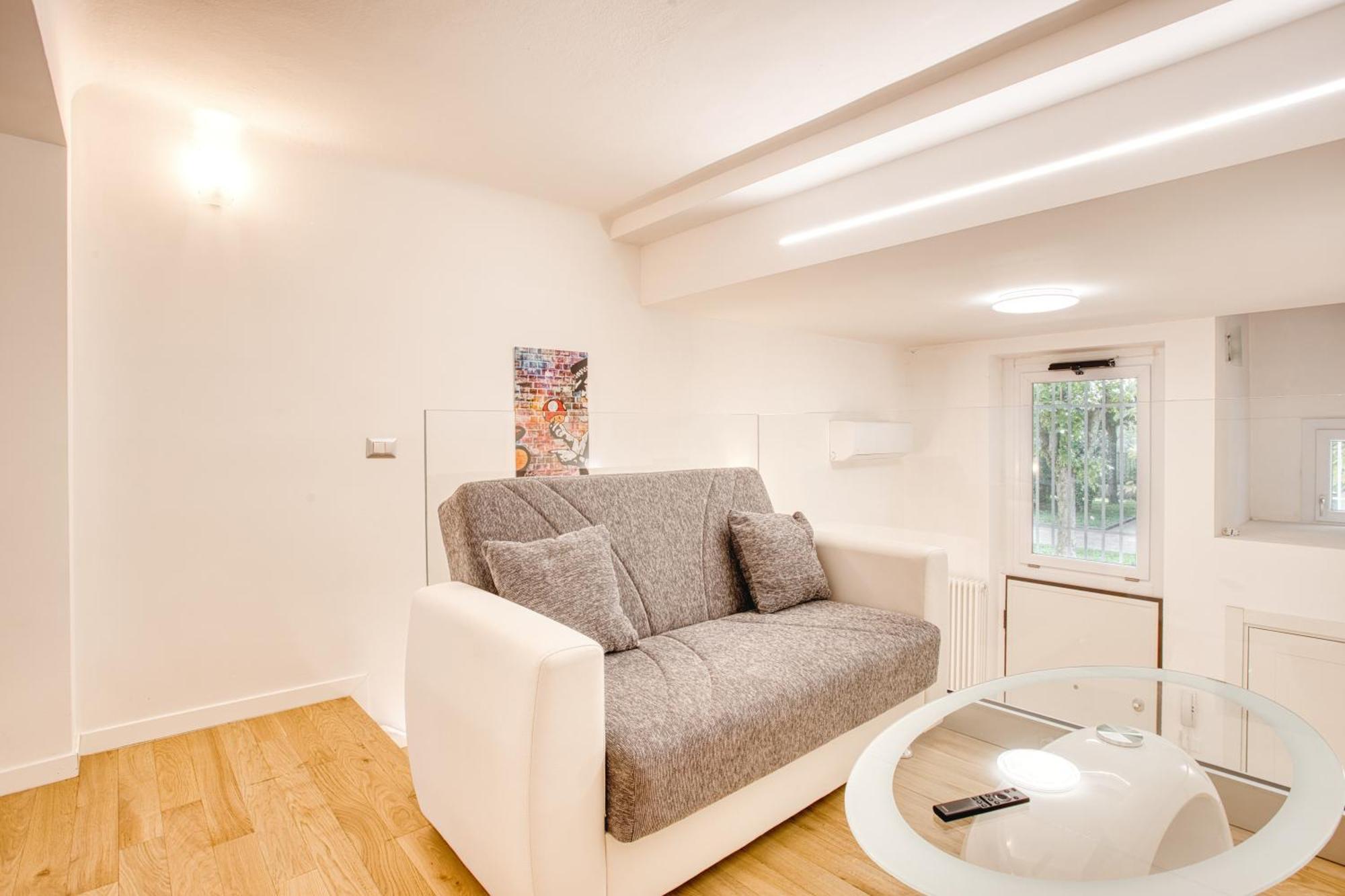 Walk To Navigli - Via Gola - 2 Bedrooms Apt Milano Dış mekan fotoğraf