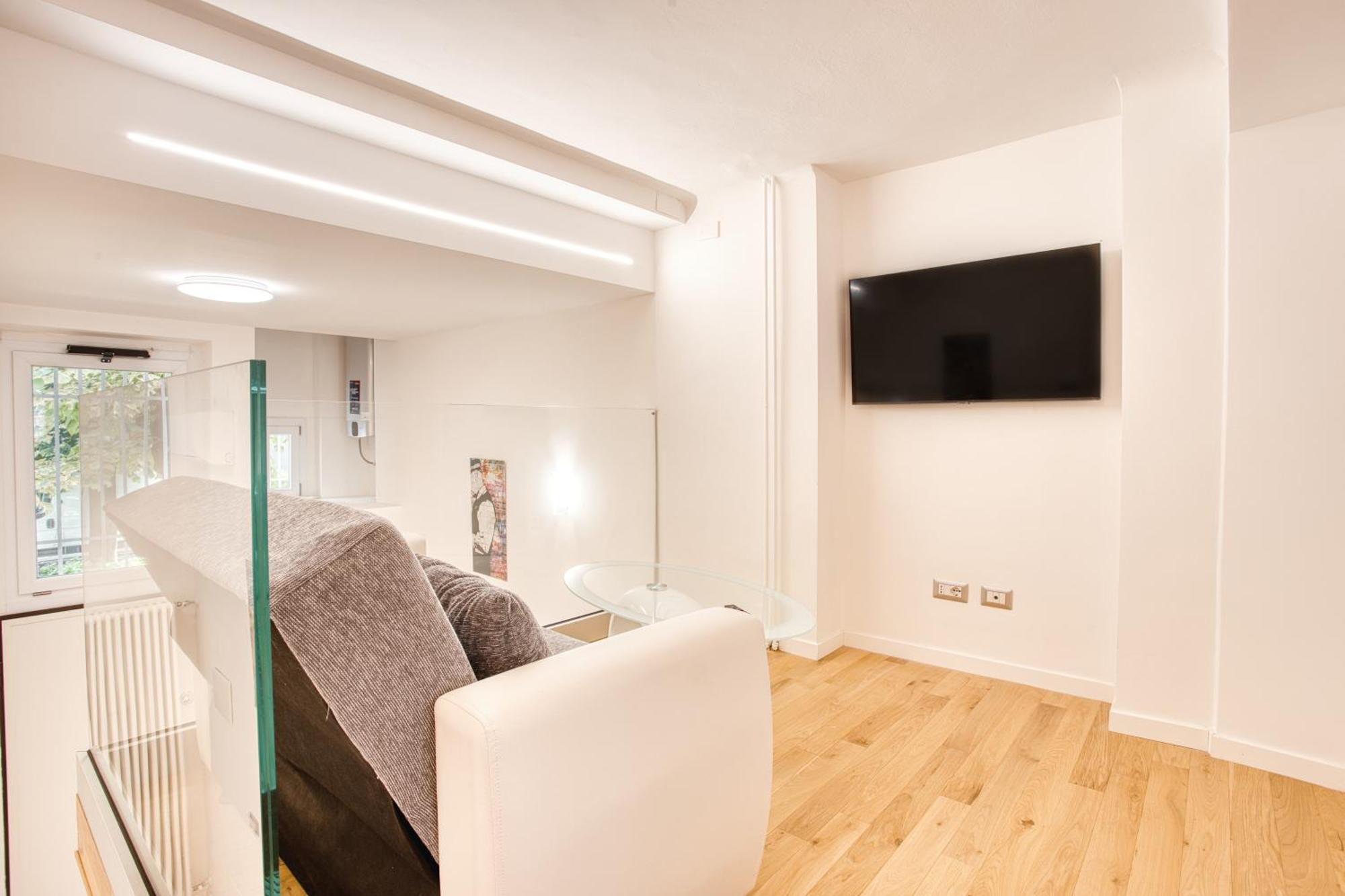 Walk To Navigli - Via Gola - 2 Bedrooms Apt Milano Dış mekan fotoğraf